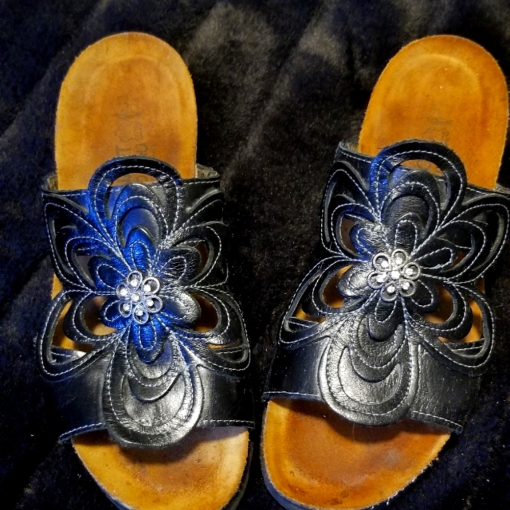 Naot sandals